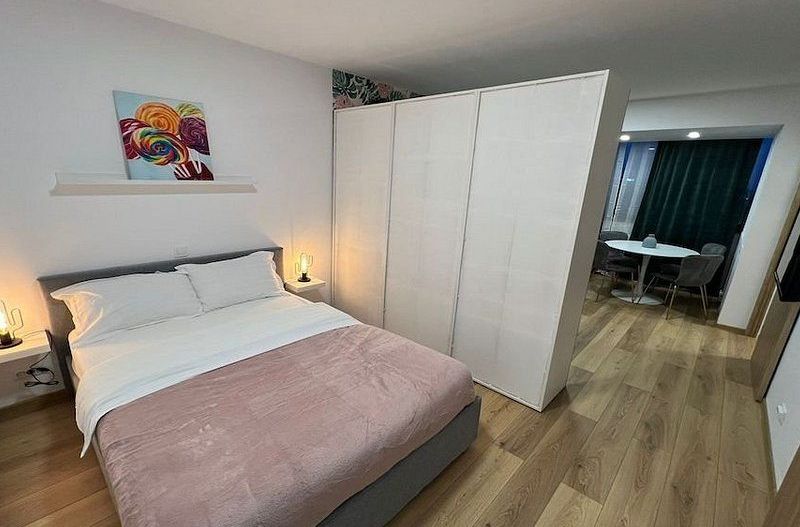 Garsonieră de închiriat, cu vedere panoramică spre Parcul Tractorul - Poză 16