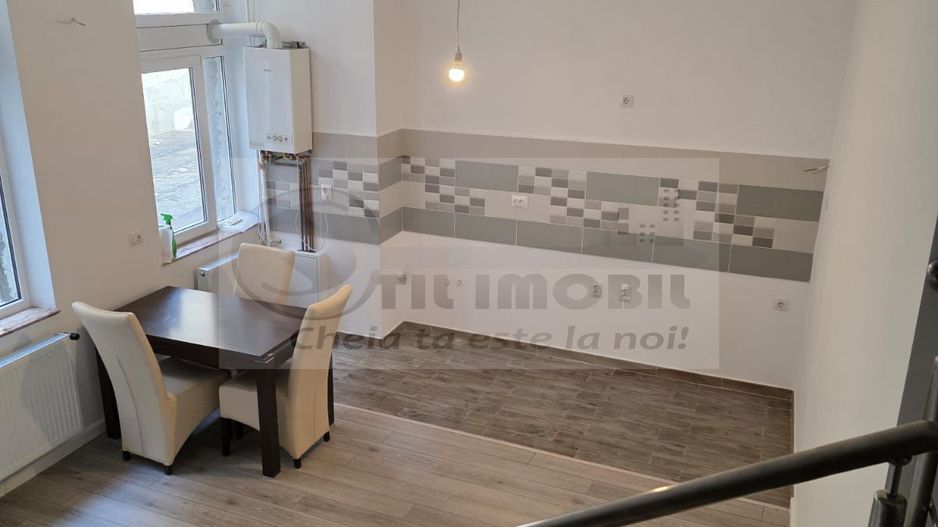 Ap 1 cam, 40 mp ultracentral, ideal ca investiție, renovat – 119.000 € - Poză 2