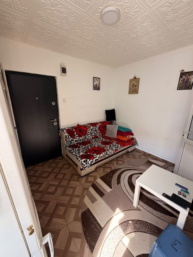 Garsonieră decomandată, 16 mp, centrală proprie – Eroii Revoluției V23 - Poză 2