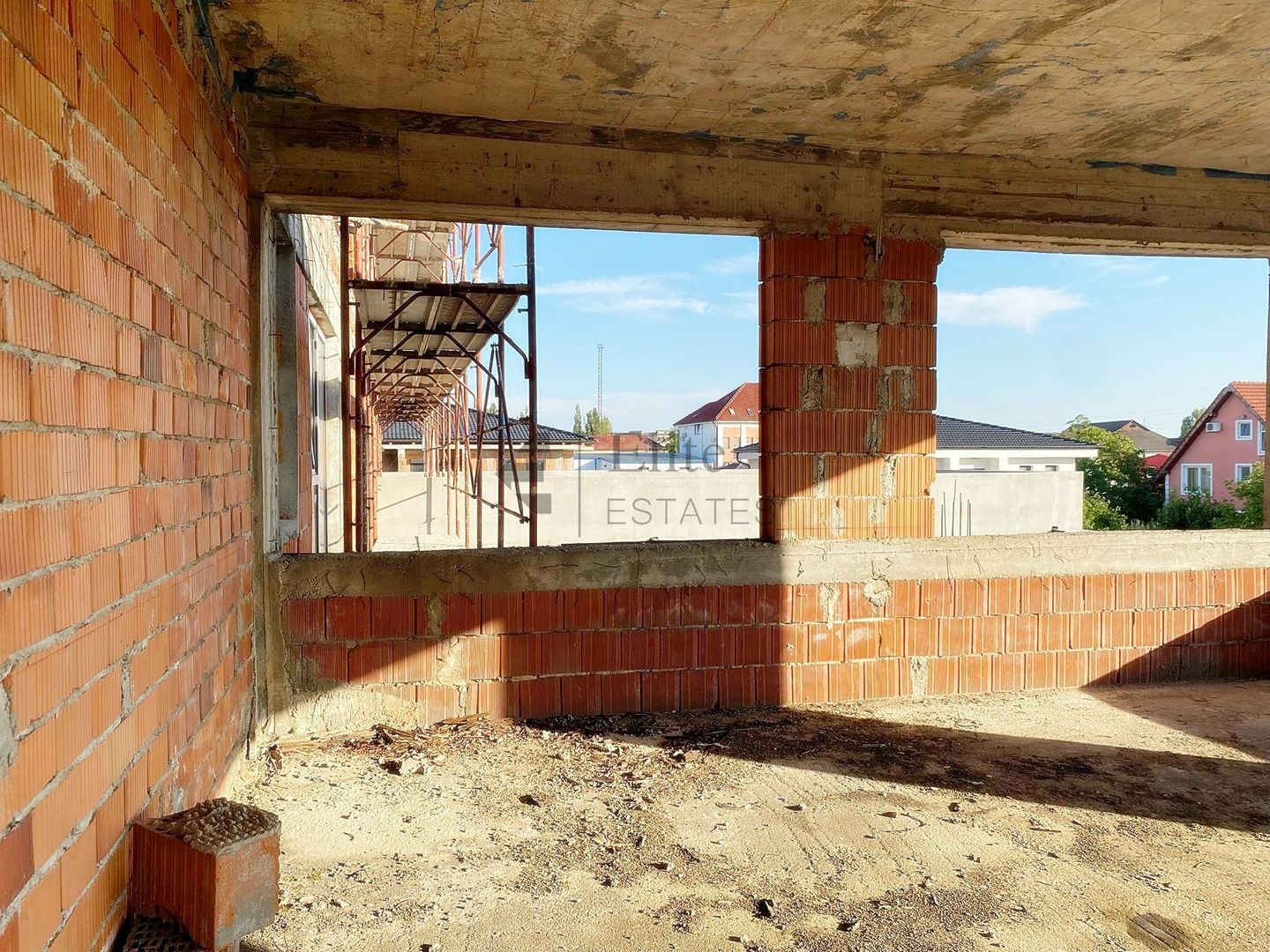 6 apartamente la rosu de vanzare in Episcopia Bihor - Poză 6