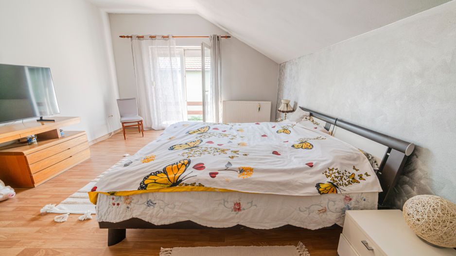 Oportunitate UNICA! Casa individuala la pret de apartament in Chisoda - Poză 12