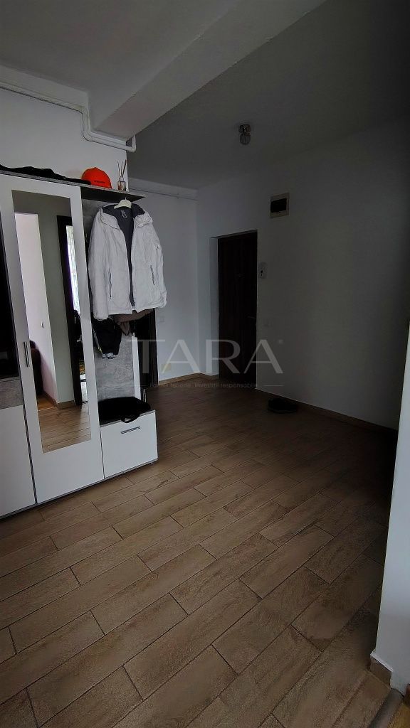 Apartament cu 2 camere recent renovat, zona Parcul Poligon. - Poză 5