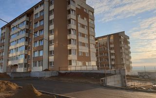 Copou- 3 camere 2 bai- decomandat- modern- parcare acoperita - Poză 3
