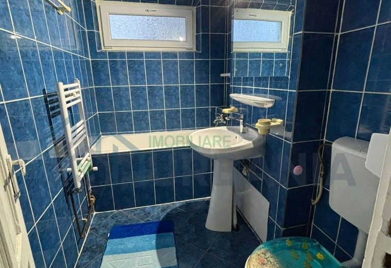 Inchiriez ap 2 camere - Poză 3