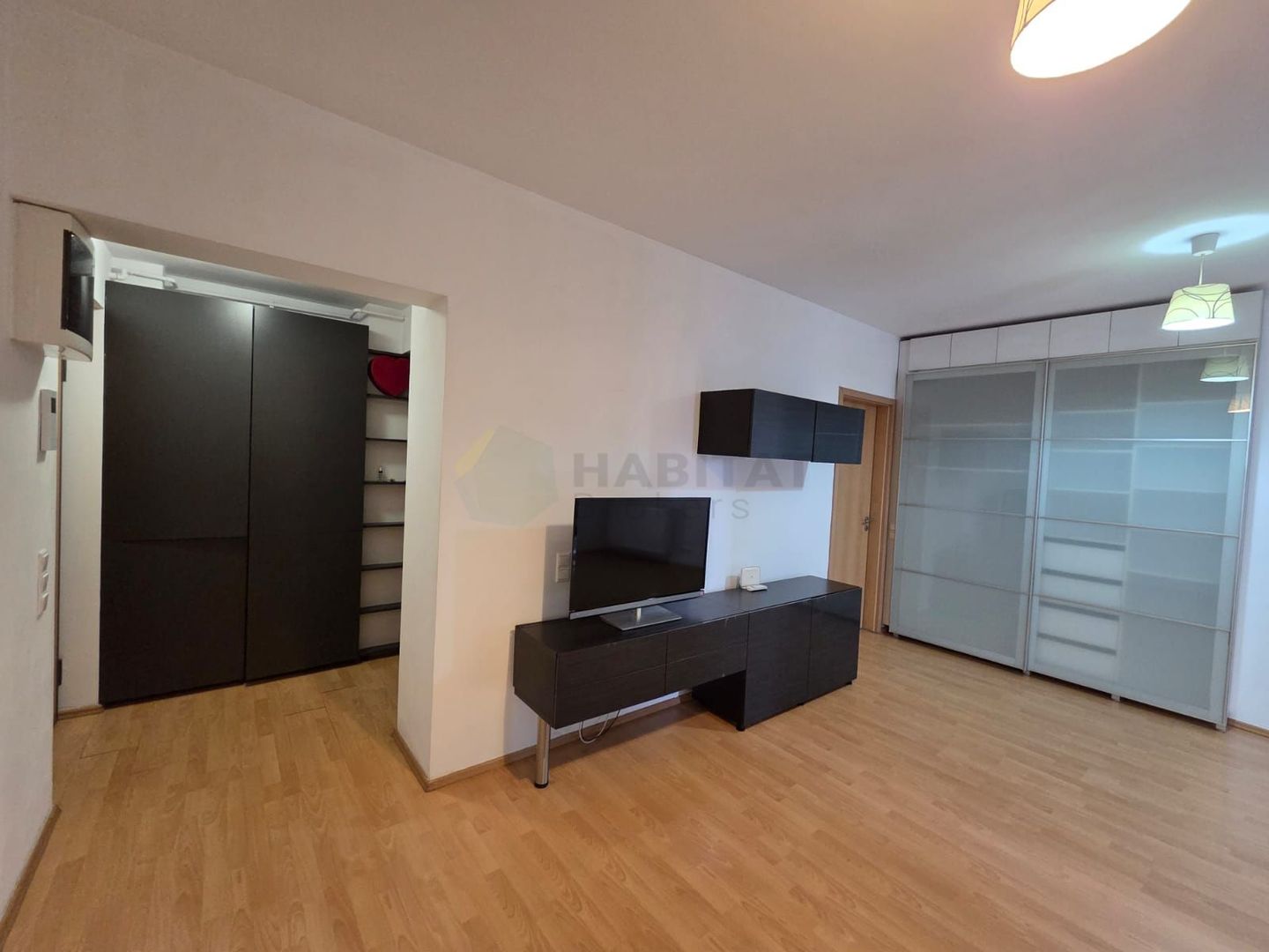 Garsonieră premium de vânzare – Ghica Plaza | 40 mp | Mobilată complet - Poză 10