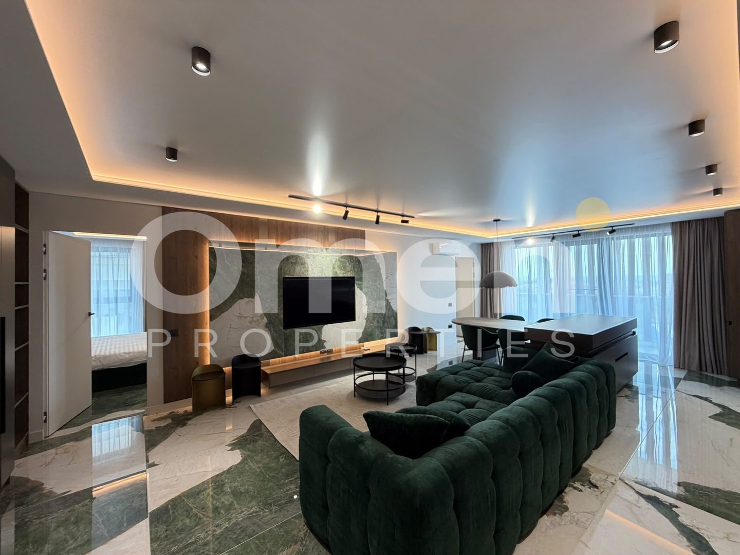 Apartament ultrafinisat | 3 camere | zona Unirii - Poză 2