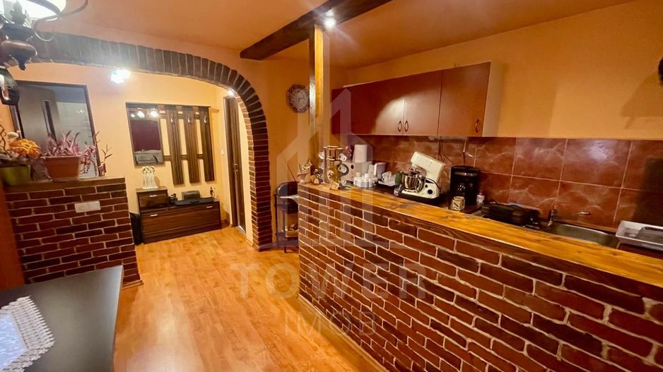 Oportunitate unică – Casă spațioasă de vânzare în zona Terezian - Poză 2