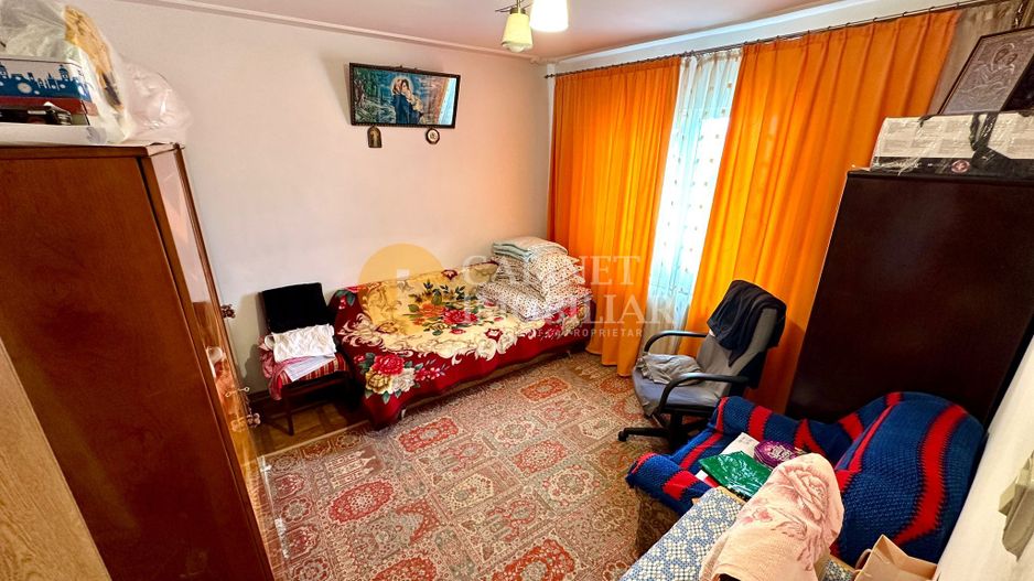 Apartament 4 Camere Decomandat - Etaj intermediar - Zona Nicolina/Frumoasa - Poză 1