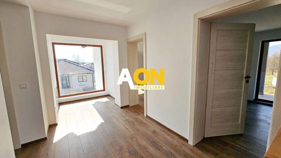 1/2  Duplex, 190 mp utili, 300 mp teren, Alba-Micesti - Poză 14