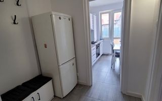 Piata Victoriei| 2 camere|  vedere superba spre Catedrala si Opera| balcon| - Poză 8