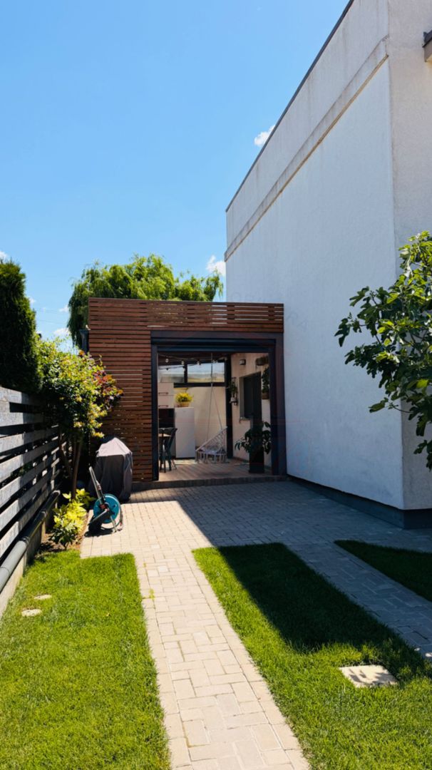 De vanzare casa in Galati, Zona Metro, sup. utila 155mp, 5 camere - Poză 9