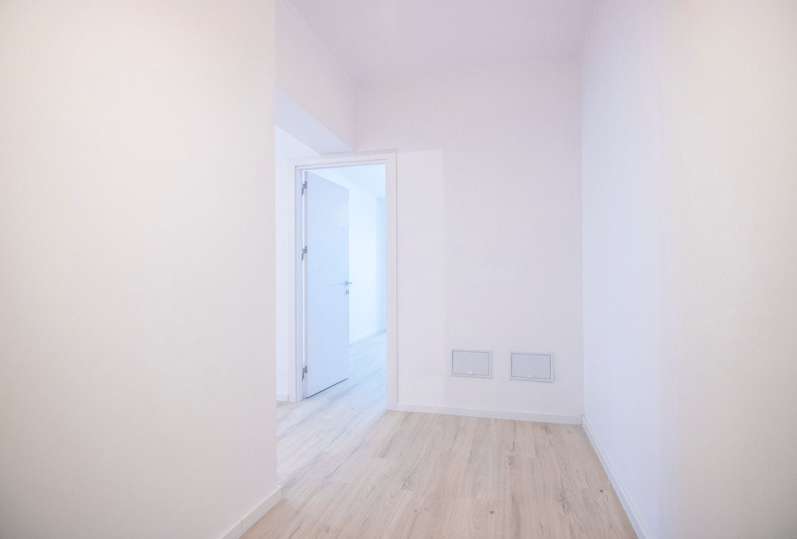 Ansamblul Primavara, 2 camere, 75mp, finisat modern 2024, parcare inclusa - Poză 7