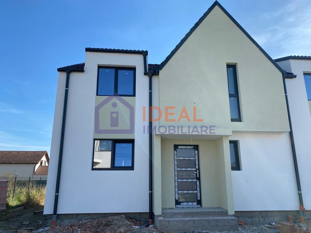 Casa Tip Duplex cu 4 camere, in Cristian - Poză 1