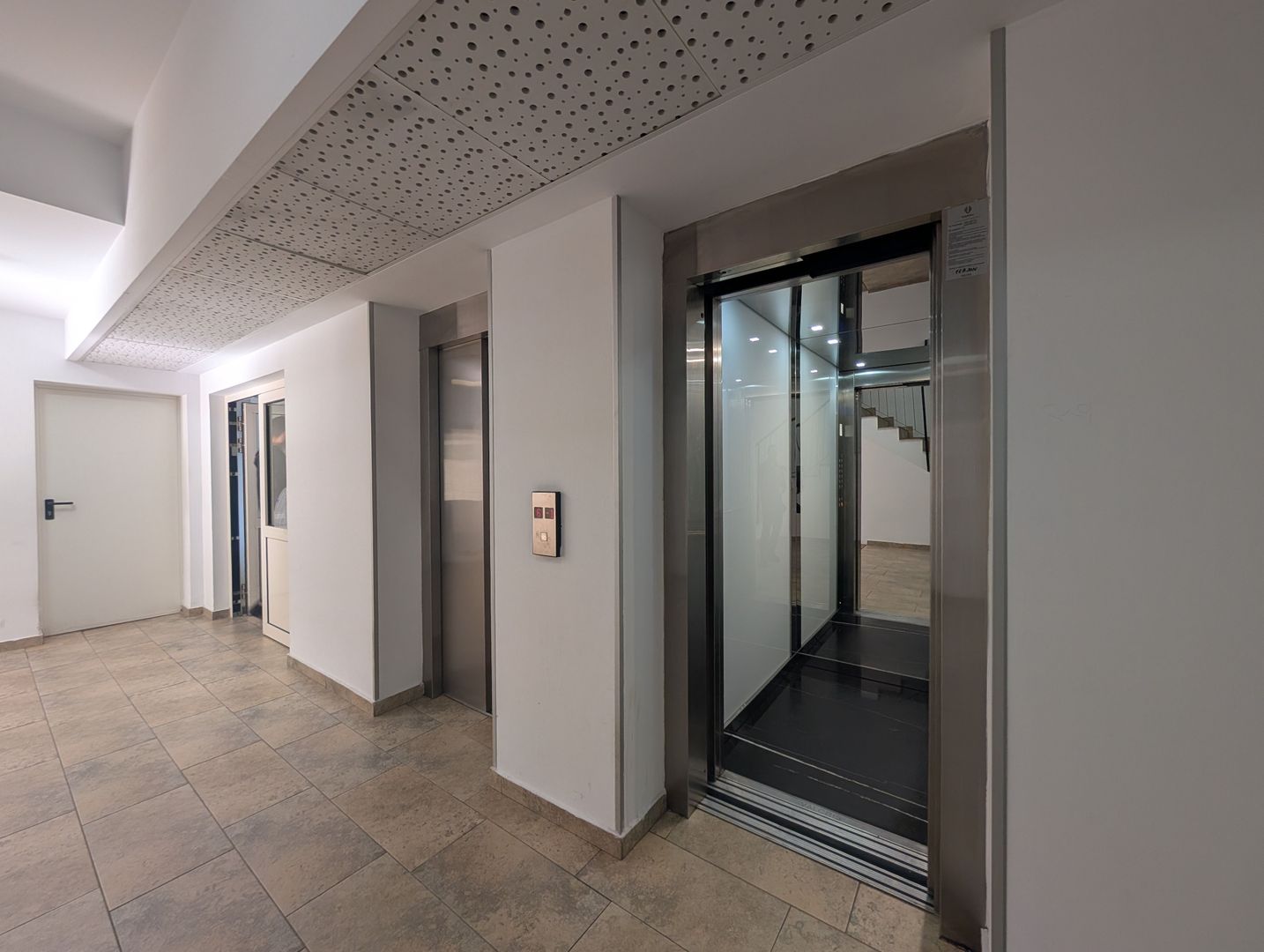 Apartament de 2 Camere Mobilat si Utilat complet + Loc de parcare - Poză 24