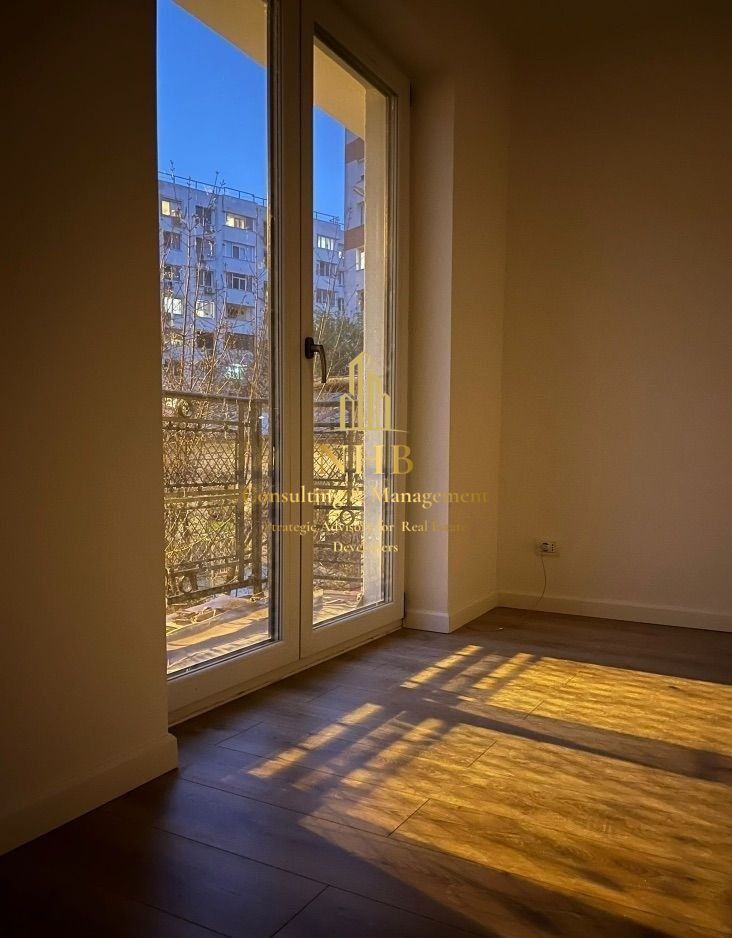 Vila de inchiriat - Polonă - PARCARE - Poză 6