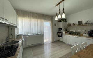 Apartament Premium cu 2 camere et,1-s.utila 50 mp mobilat si utilat - Poză 4