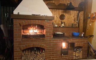 Casa moderna 4 camere 100 mp utili curte si parcare privata Cisnadie - Poză 3