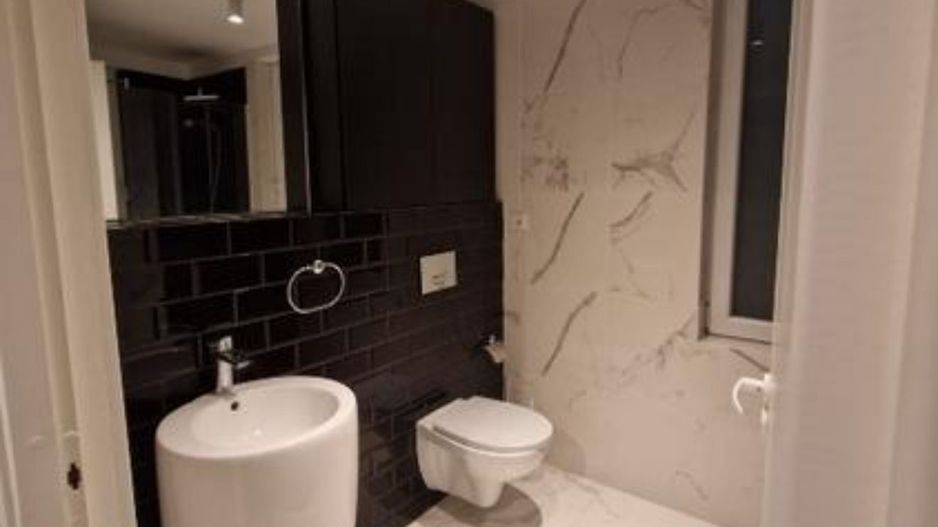 STUDIO OBOR - DORMITOR SEPARAT, CENTRALA PROPRIE, CURTE, METROU 5 MIN. - Poză 10