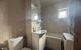 Apartament decomandat cu 5 camere si 2 bai, etaj 2| Calea Buziasului - Poză 14