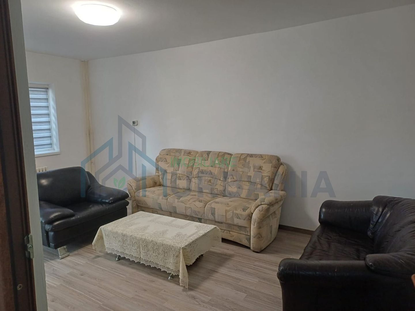 Apartament 3 camere de închiriat Nicolina 2 - Poză 2