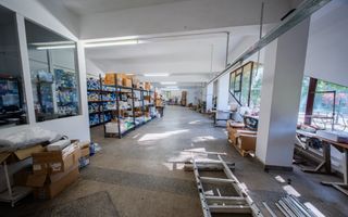 Clădire comercială cu potențial major de dezvoltare - Săveni, Botoșani - Poză 21