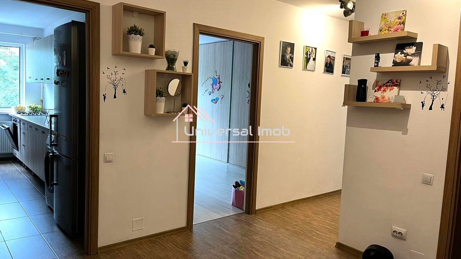 Apartament cu 2 camere decomandate, zona BMW - Poză 9