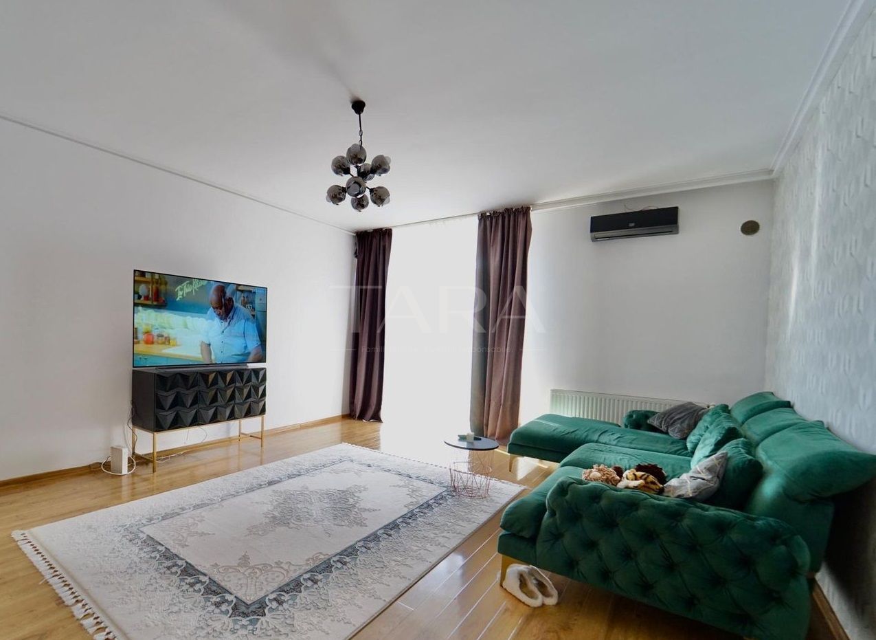Apartament spațios, 3 camere, 100 mp, terasa, lângă Parcul Central. - Poză 2