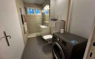 4 camere, 2 bai, centrala proprie - Poză 12