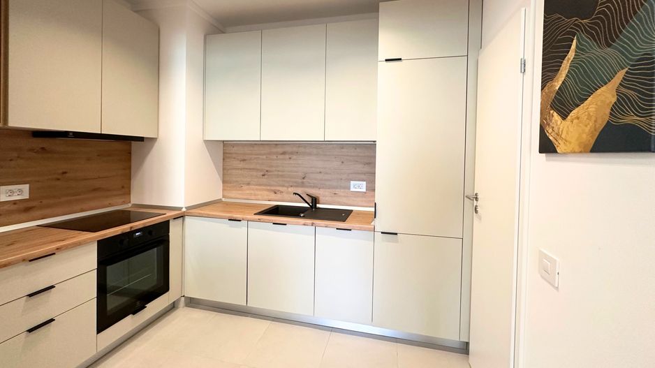 Inchiriere 2 camere cu parcare subterana Marmura residence zona Jiului - Poză 9