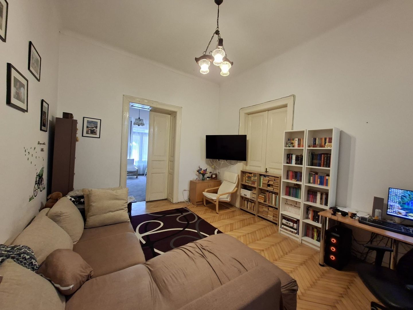 Apartament generos 4 camere la 5 minute de Piața Victoriei - Poză 1