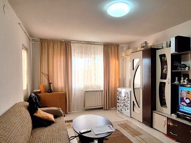 Apartament 3 camere decomandat 2 bai Bloc 1986 Apusului-str. Alesd - Poză 2