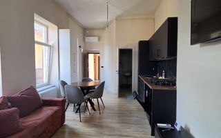 Apartament 2 camere de închiriat – Ultracentral, zona Teatrului | Arad - Poză 4