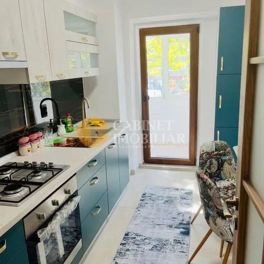 3 camere spațioase, 2 băi, balcon mare – zonă centrală excelentă! - Poză 5