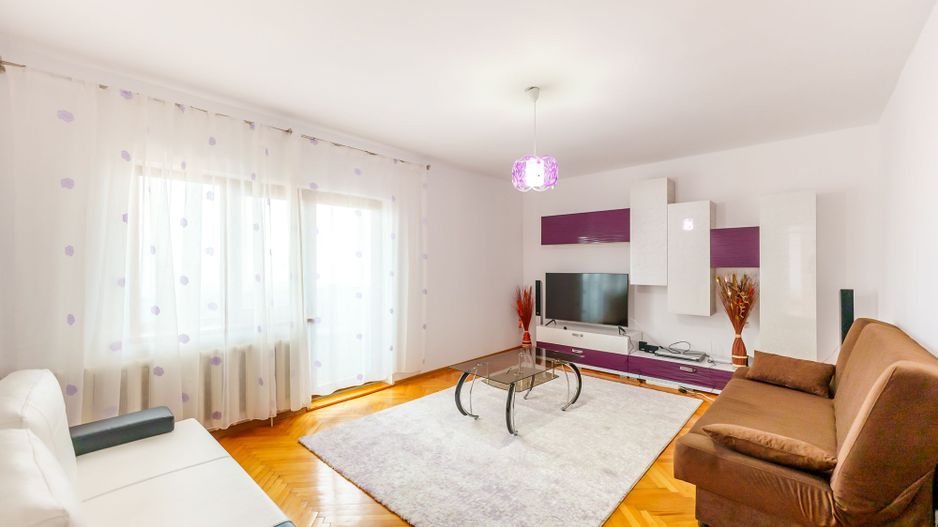 De închiriat apartament 3 camere Fortuna - Poză 1