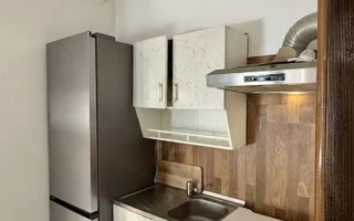 Casa spatioasa cu teren de 800 mp, Muntenii de Jos - 5 camere - Poză 20