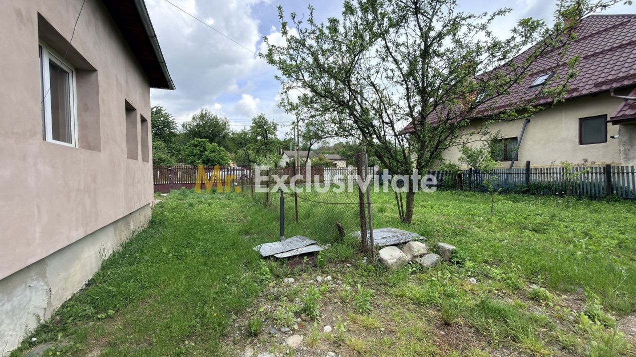 Casa in Leresti, la strada principala, cu rau in spate | teren 831 mp- Campulung - Poză 13