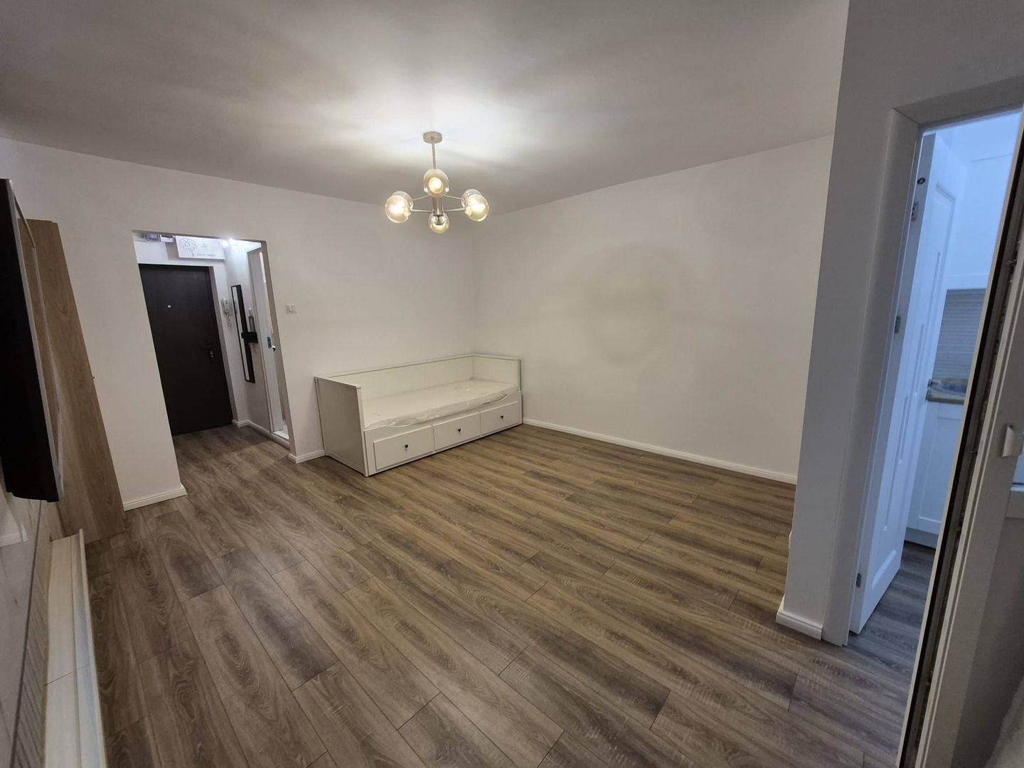 Garsoniera de vanzare Lujerului - Poză 2