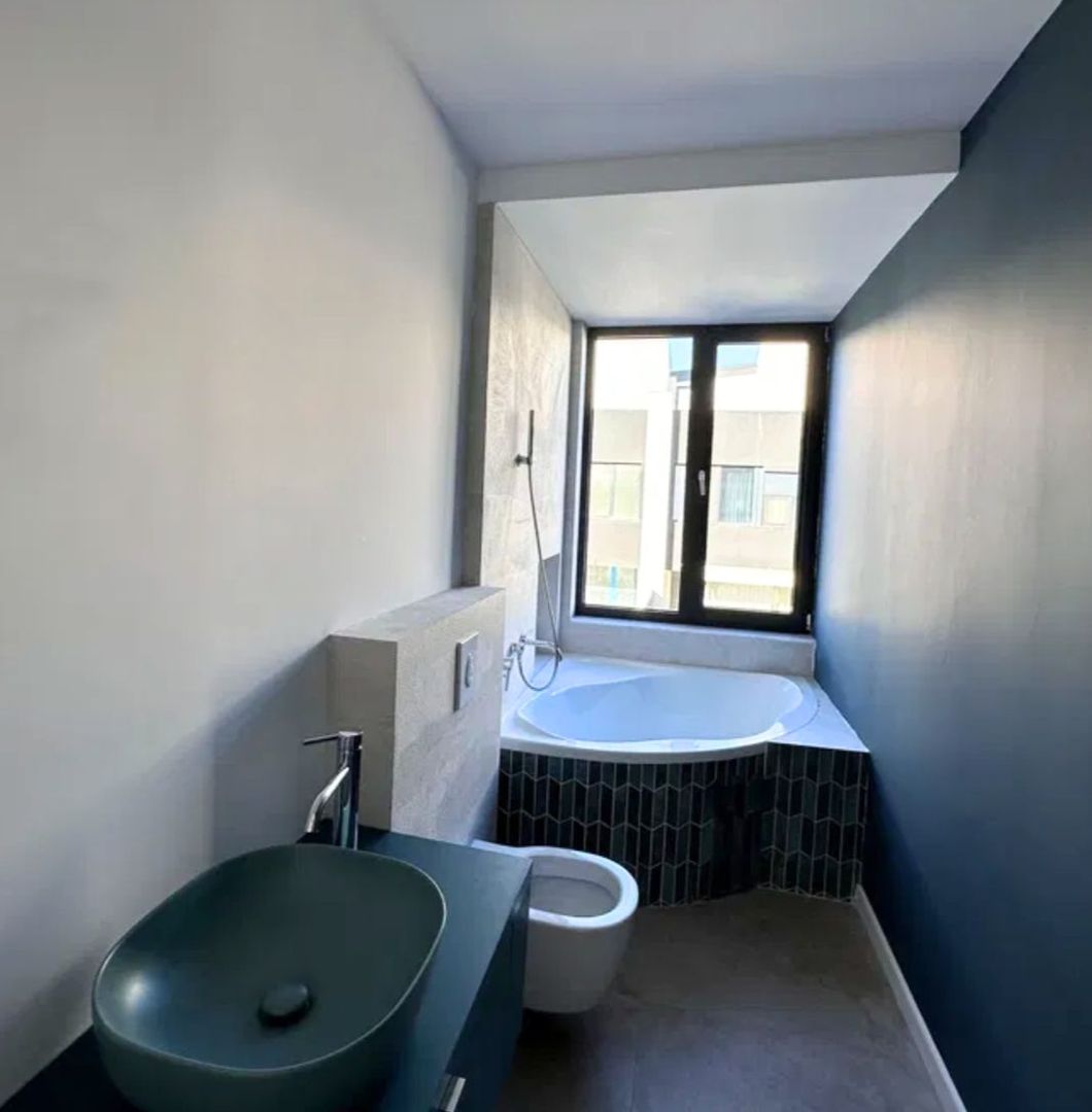 Vilă modernă tip duplex de închiriat în complex Jolie Ville Pipera - Poză 6