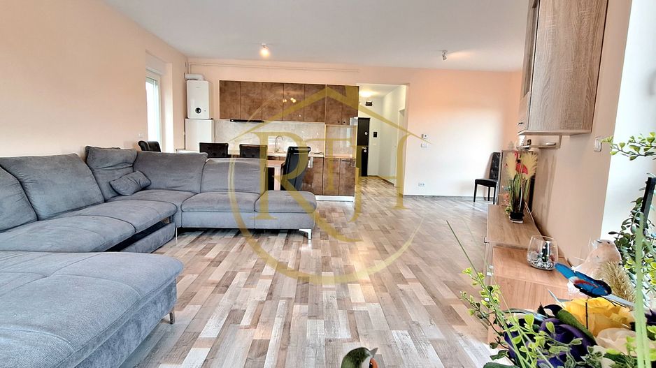 Oferim spre vanzare apartament 2 camere, 60 mp curte, Giroc, 0% Comision - Poză 4