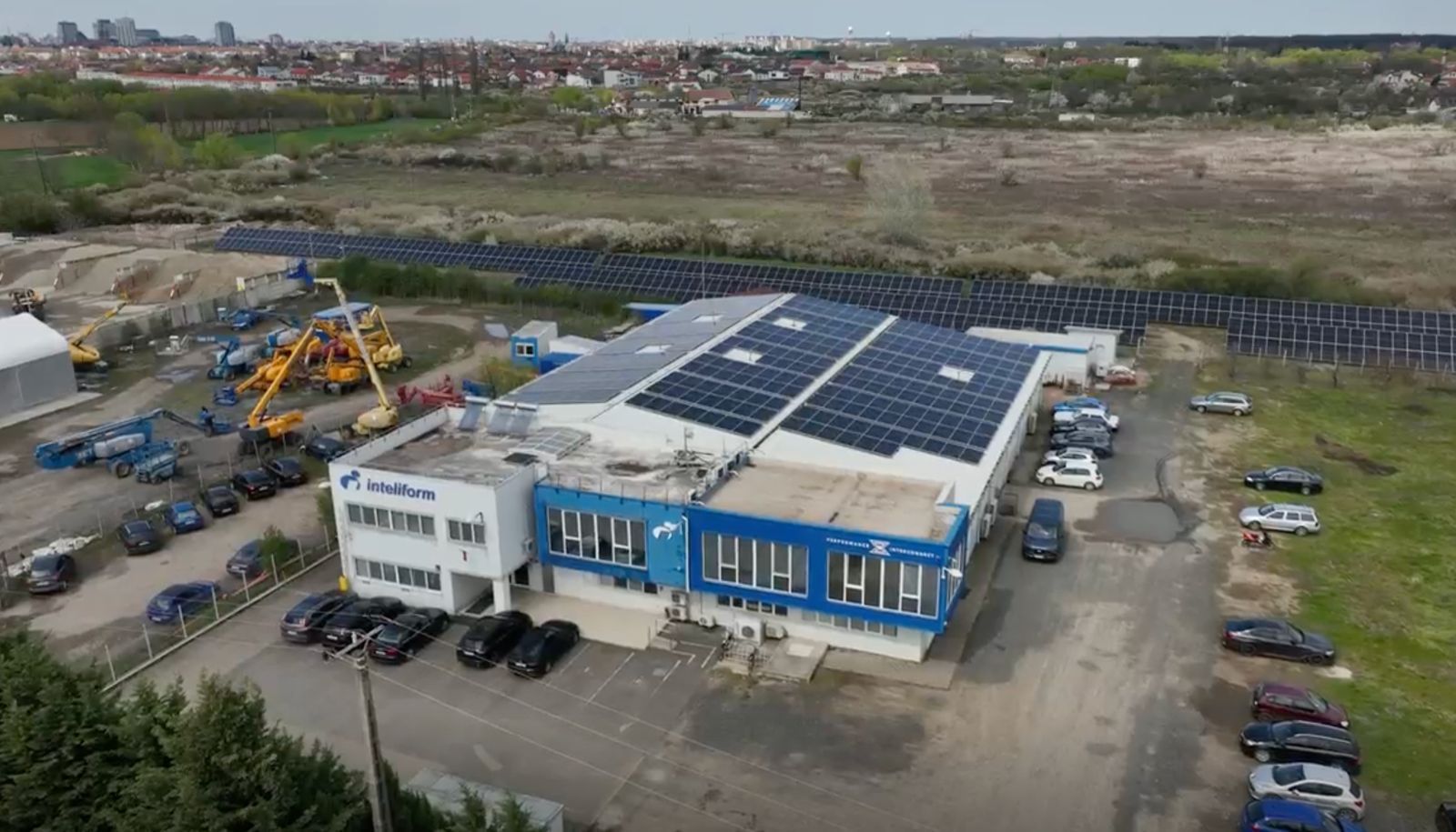 Proprietate industrială premium cu infrastructură energetică completă - Poză 1