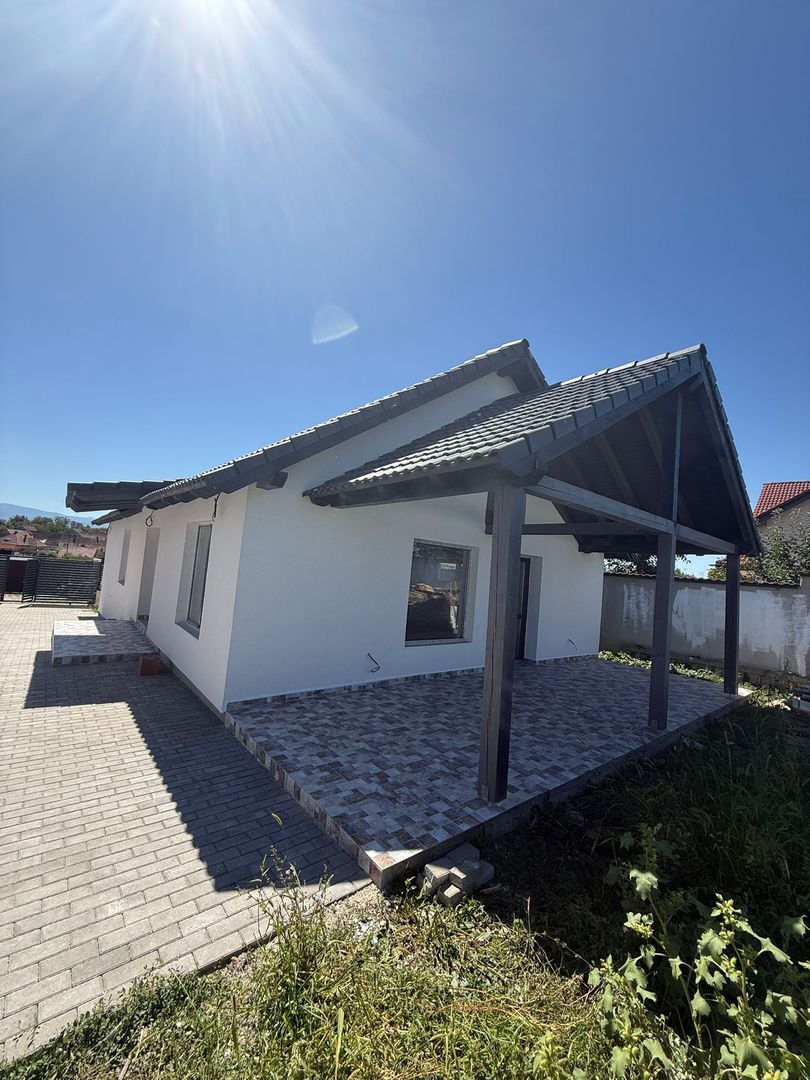 Casă pe un singur nivel –  priveliște spre munți – Șura Mică - Poză 11