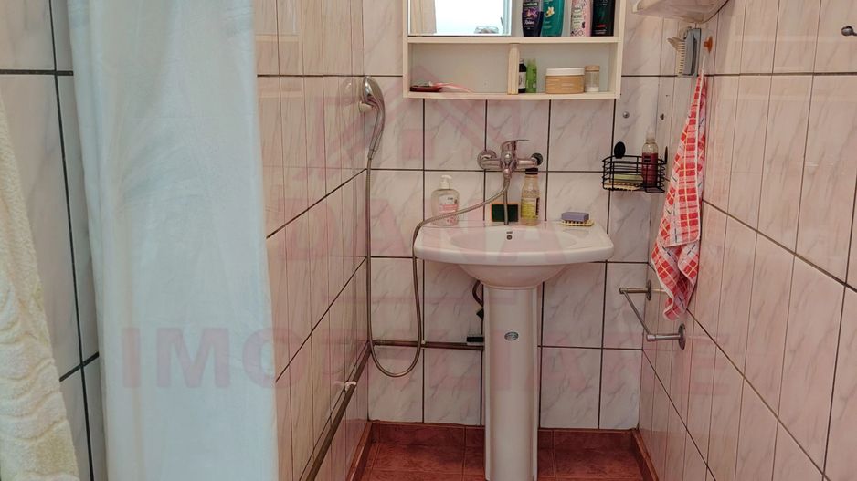 CASĂ DE VÂNZARE 5 CAMERE ÎN OȚELU-ROȘU, \JUD. CS - Poză 18