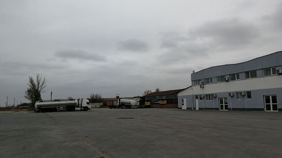 Teren si spatiu industrial Slobozia - Poză 2