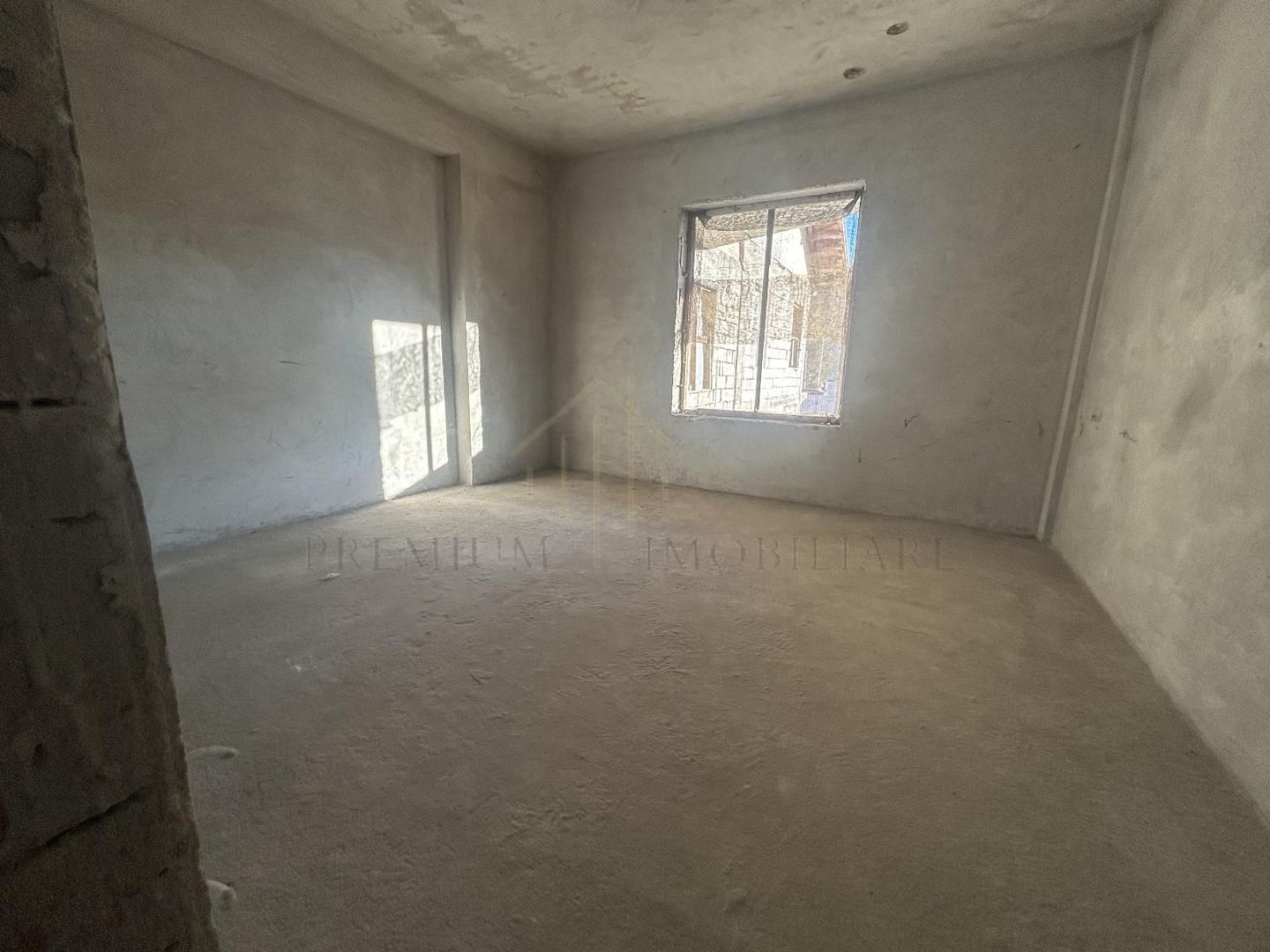 Proprietate multifuncțională cu potențial pentru investiții - Poză 11