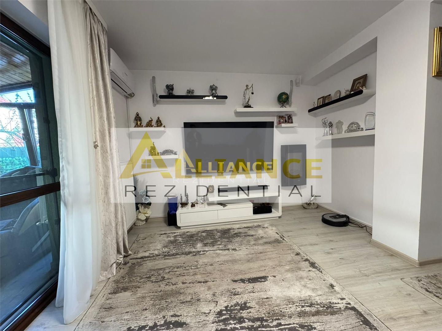 TREND RESIDENCE Vila P+1+M 4 camere 2 bai 120 mpu - Poză 21