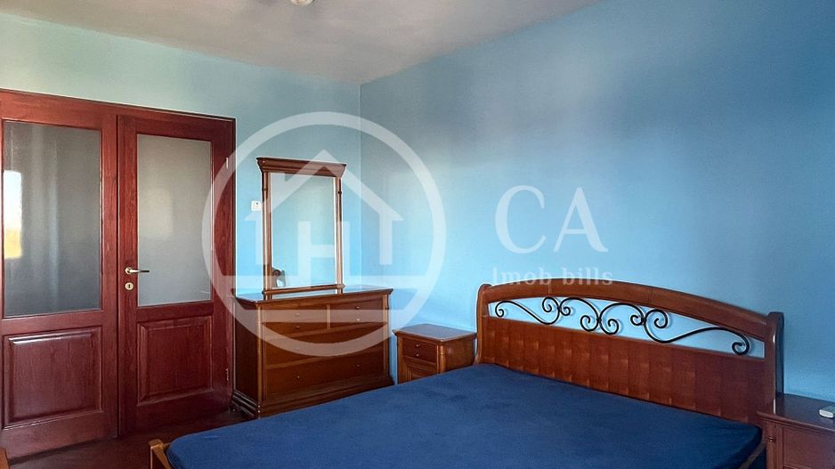 Apartament cu 4 camere de vanzare Ultracentral Oradea - Poză 13