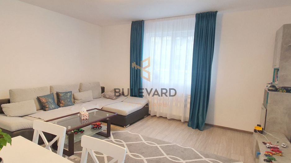 Apartament cu 2 camere, zona Terra! - Poză 2