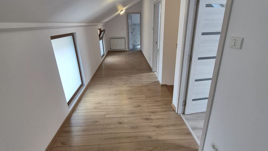 Vila/casa noua: P+M, Banesti-Prahova - 150 mp utili + teren 875 mp! - Poză 26