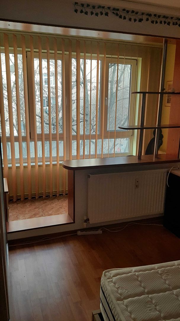 Apartament decomandat cu 3 camere confort 1 sect.4 Aparatorii Patriei - Poză 2