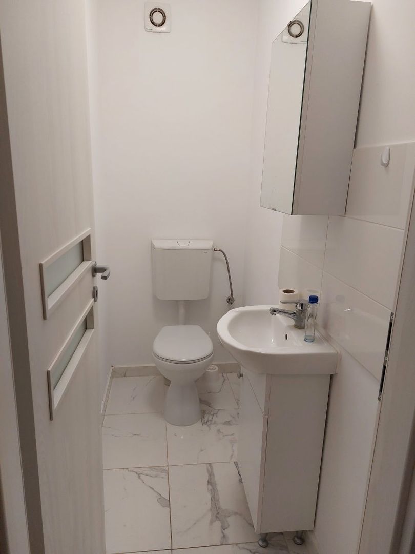 De Inchiriat Apartament 3 camere,  Drumul Taberei-Favorit - Poză 7